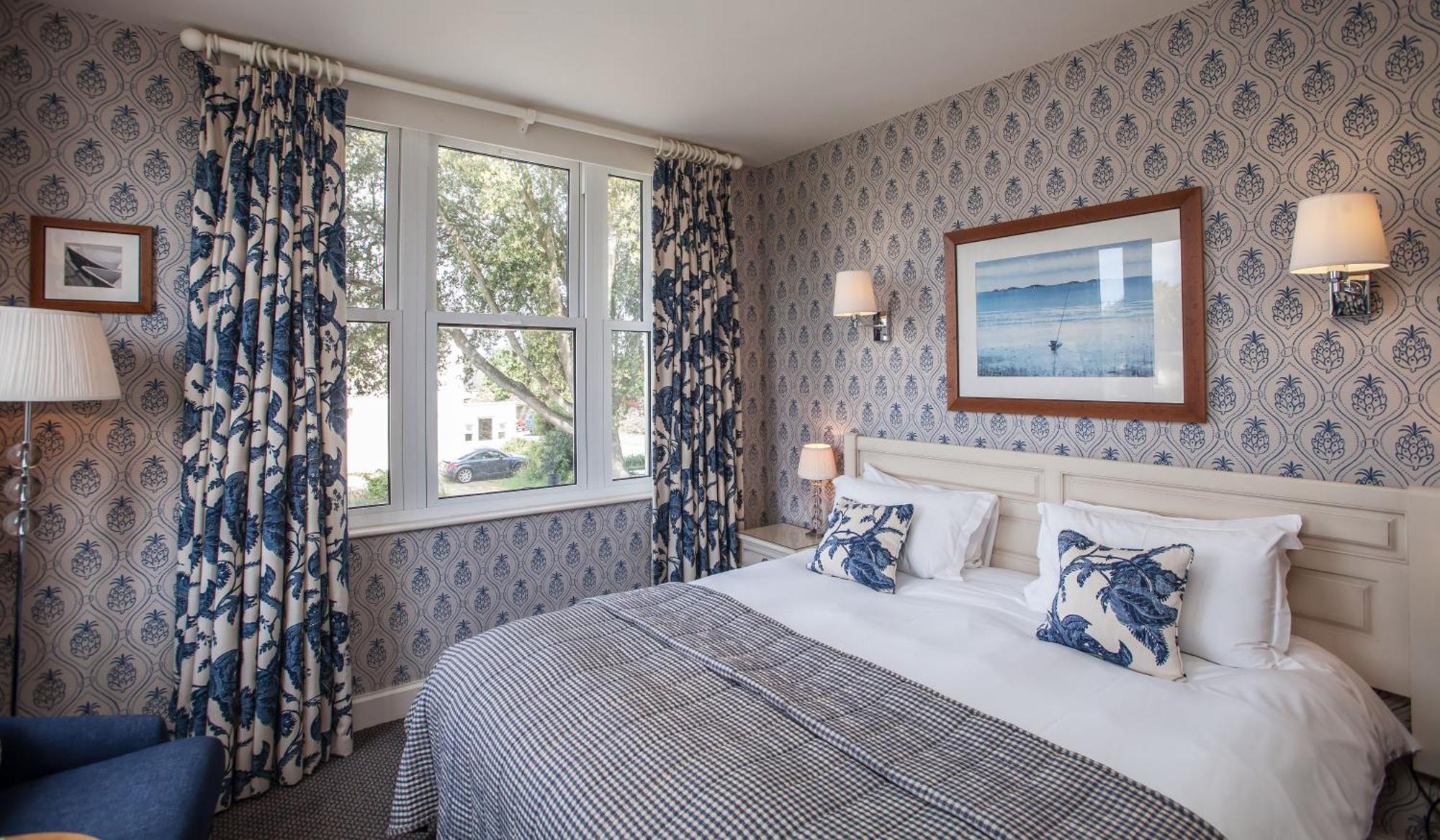 Fermain Valley Hotel Saint Peter Port Bagian luar foto
